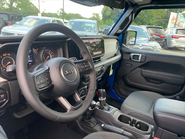 new 2025 Jeep Wrangler car, priced at $39,752