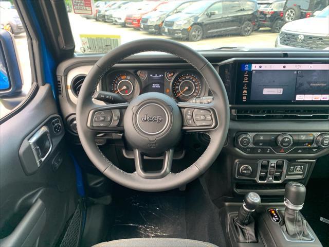 new 2025 Jeep Wrangler car, priced at $39,752