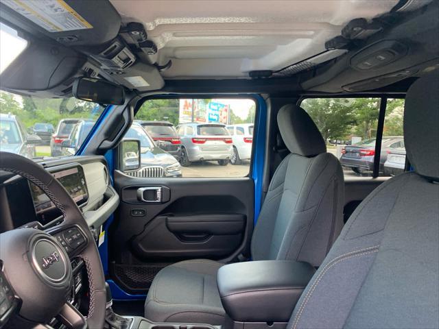 new 2025 Jeep Wrangler car, priced at $39,752