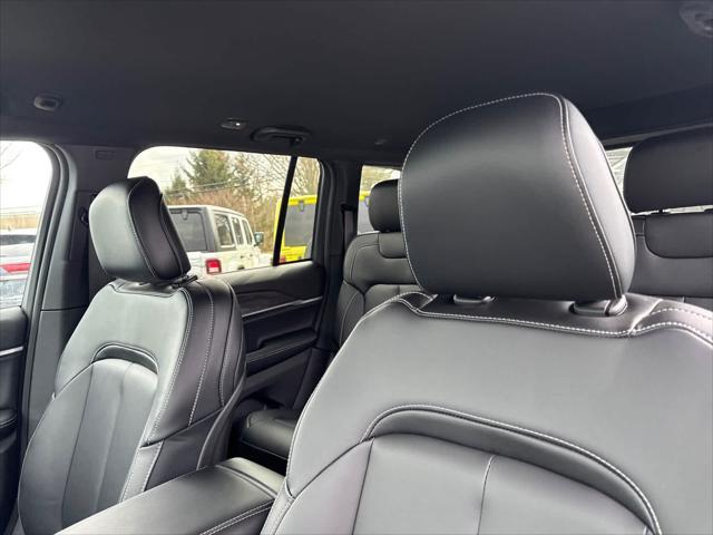 new 2025 Jeep Grand Cherokee car, priced at $38,716