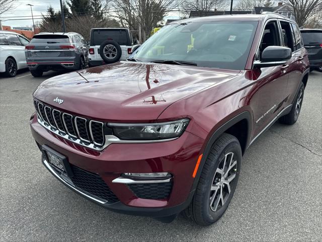 new 2025 Jeep Grand Cherokee car, priced at $38,716