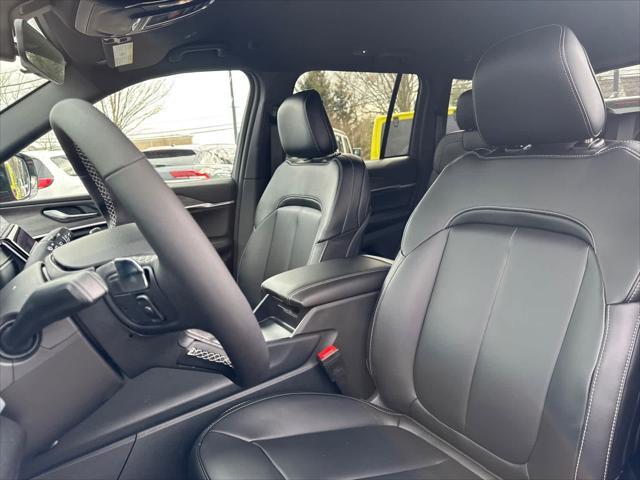 new 2025 Jeep Grand Cherokee car, priced at $38,716