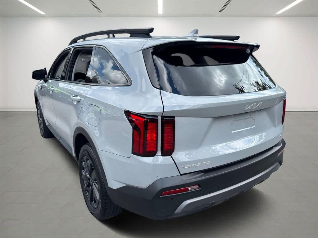 used 2023 Kia Sorento car, priced at $25,900