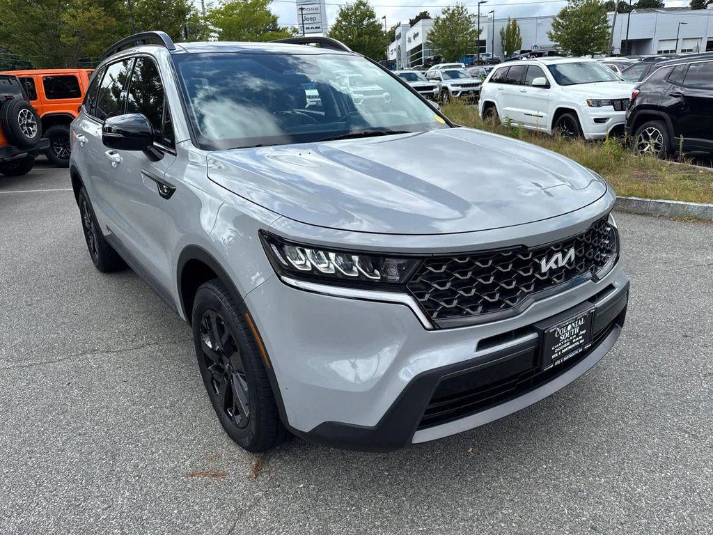 used 2023 Kia Sorento car, priced at $25,900