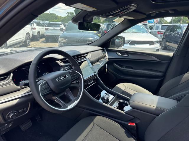 new 2025 Jeep Grand Cherokee L car, priced at $41,634