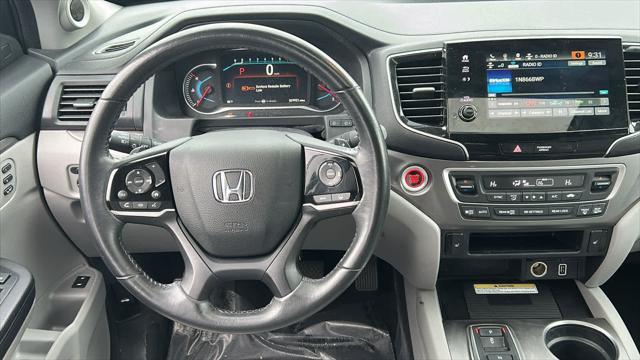 used 2022 Honda Pilot car, priced at $32,300