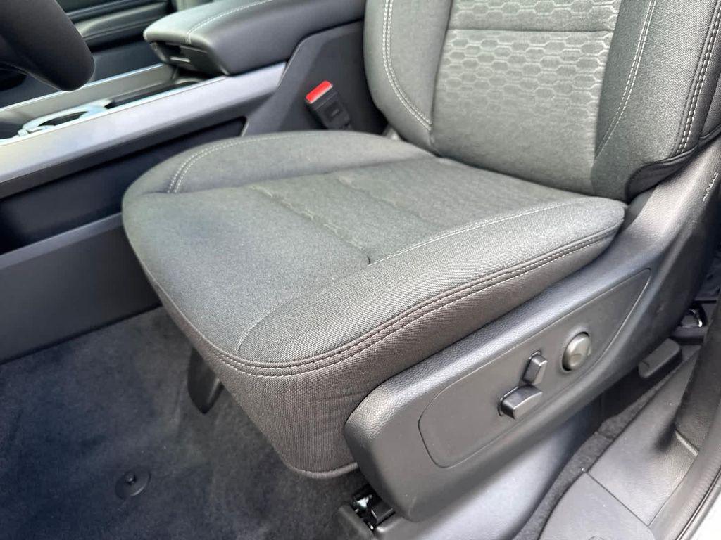 new 2025 Ram 1500 car, priced at $49,171