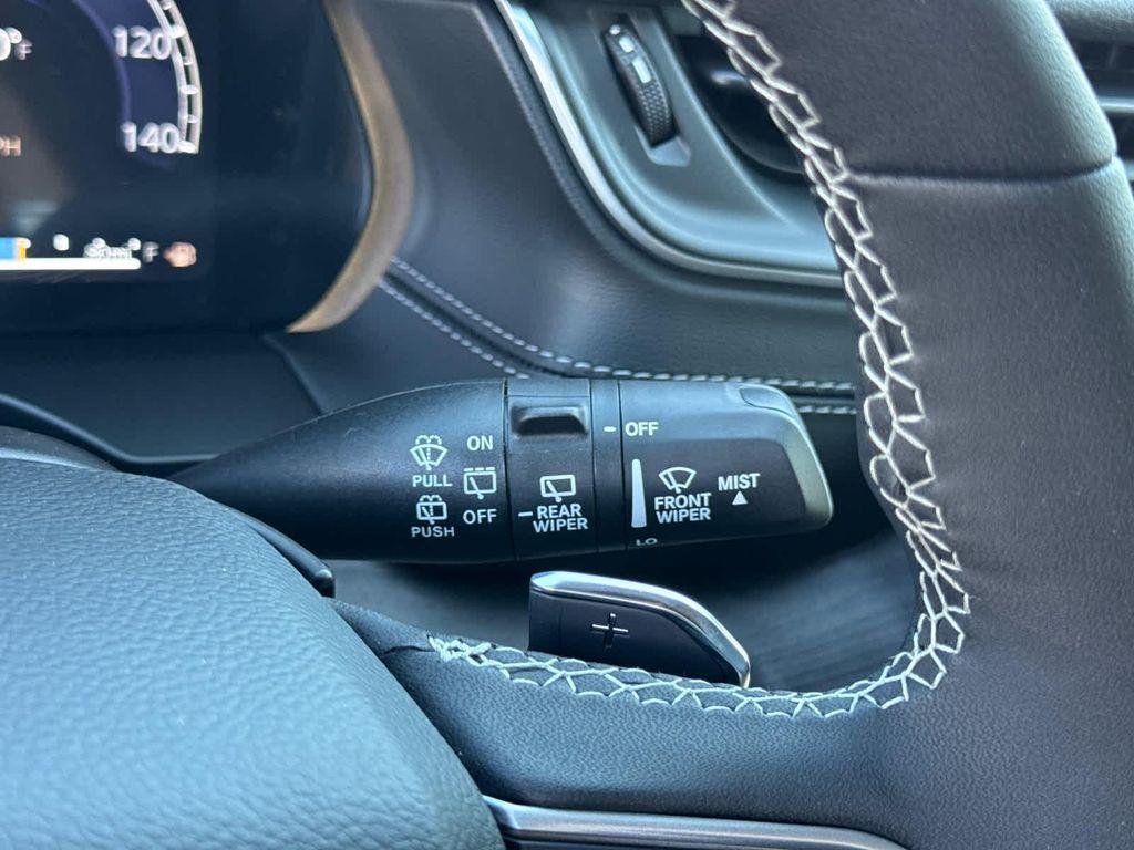 new 2025 Jeep Grand Cherokee car, priced at $42,766