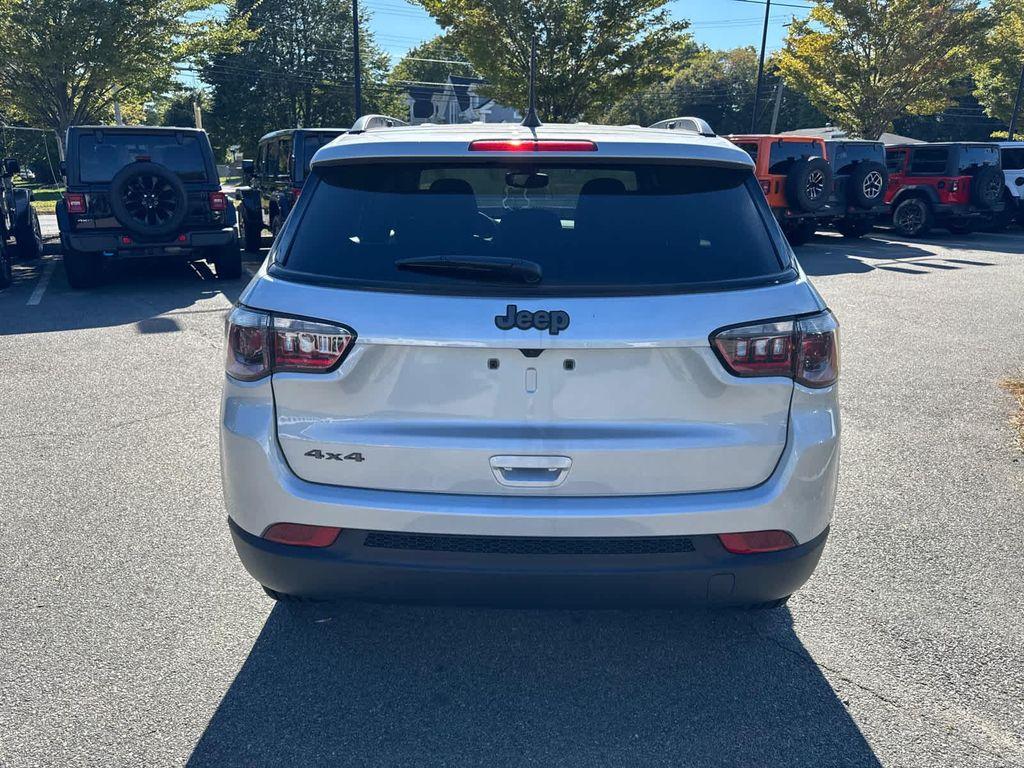 new 2026 Jeep Compass car, priced at $33,284