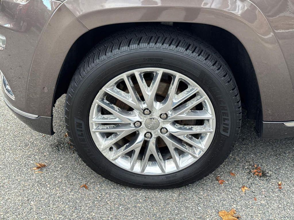 used 2017 Jeep Grand Cherokee car, priced at $21,300