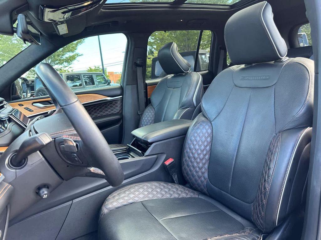 used 2022 Jeep Grand Cherokee car, priced at $45,900