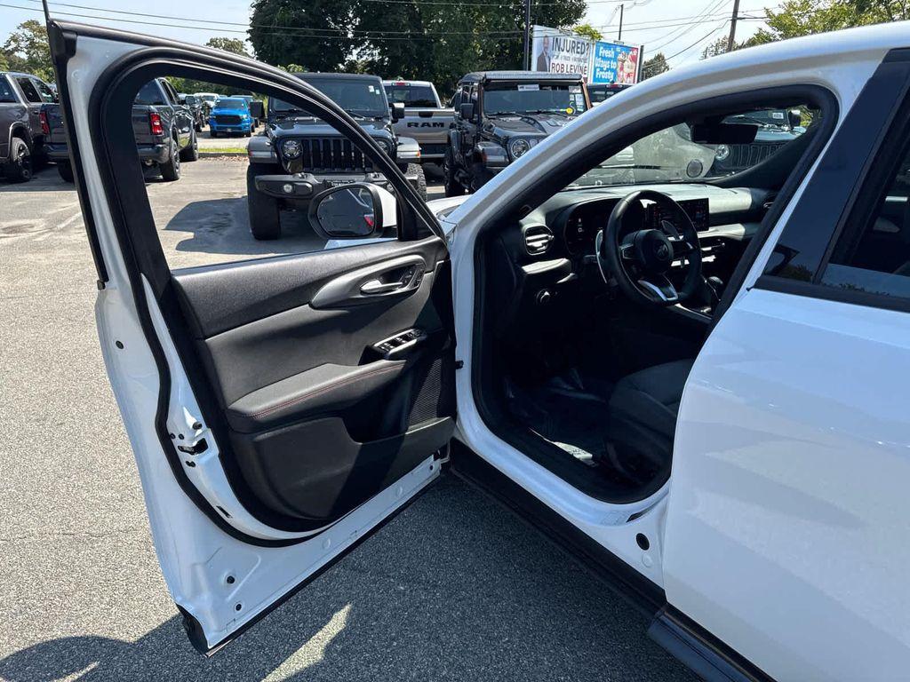 used 2024 Dodge Hornet car, priced at $23,900