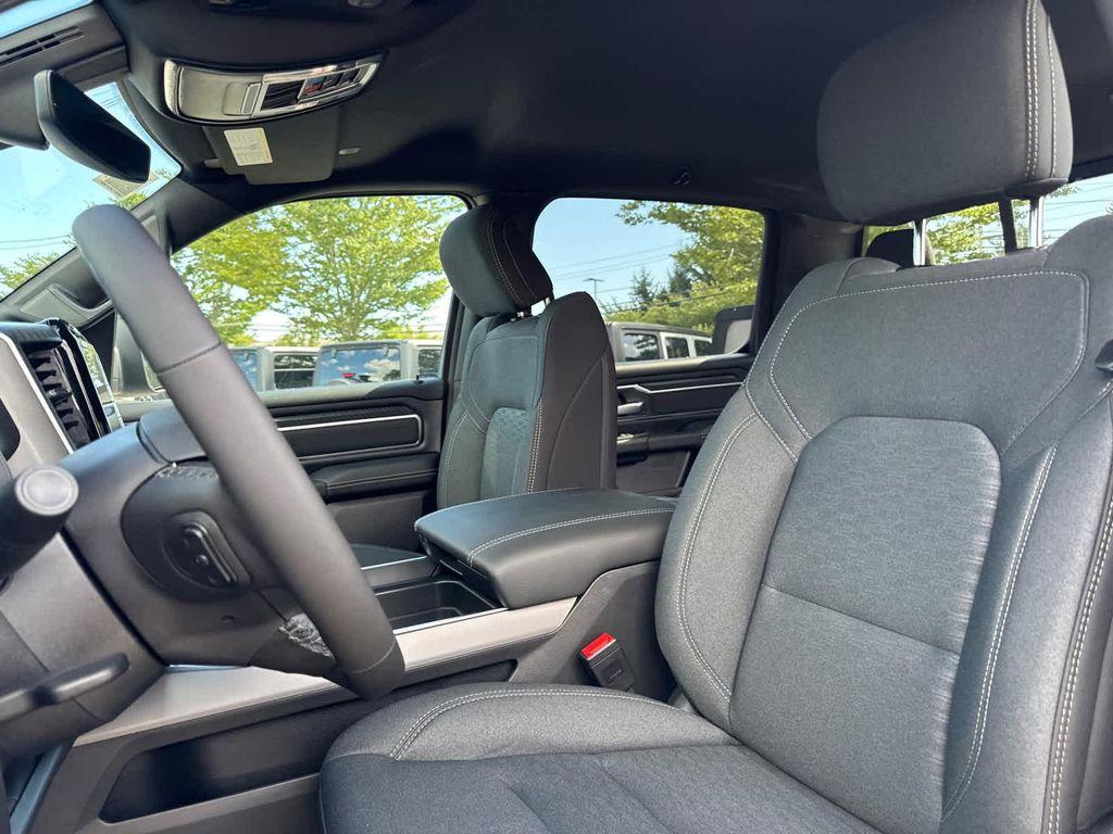 new 2025 Ram 1500 car, priced at $49,413