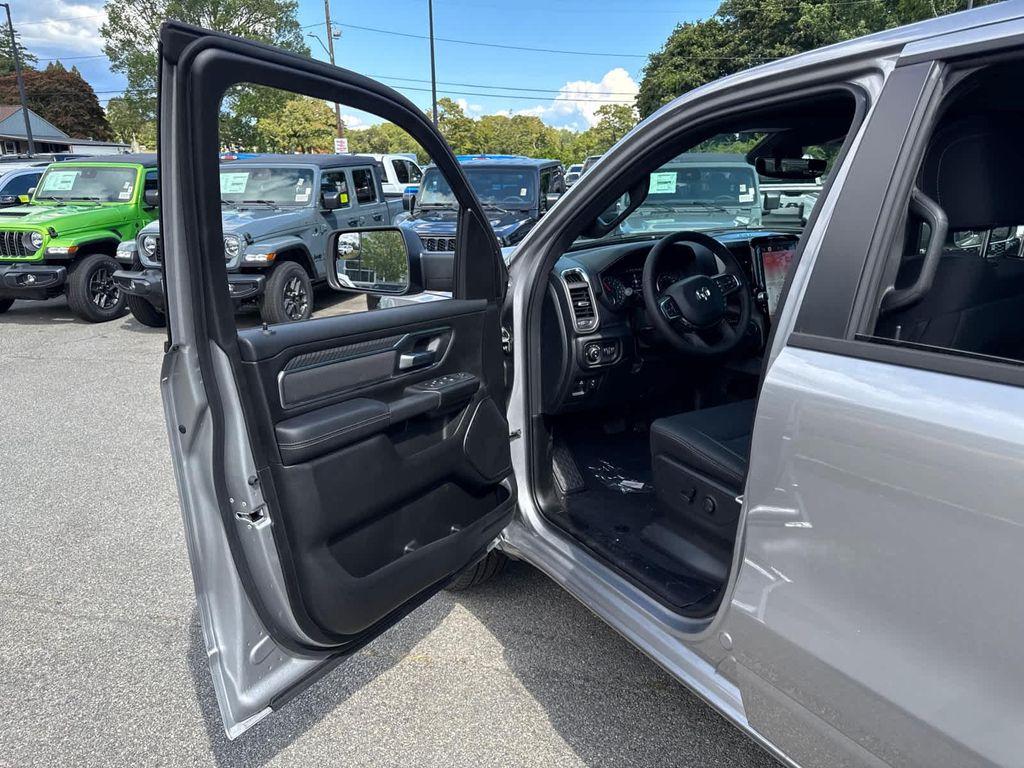 new 2025 Ram 1500 car, priced at $49,413