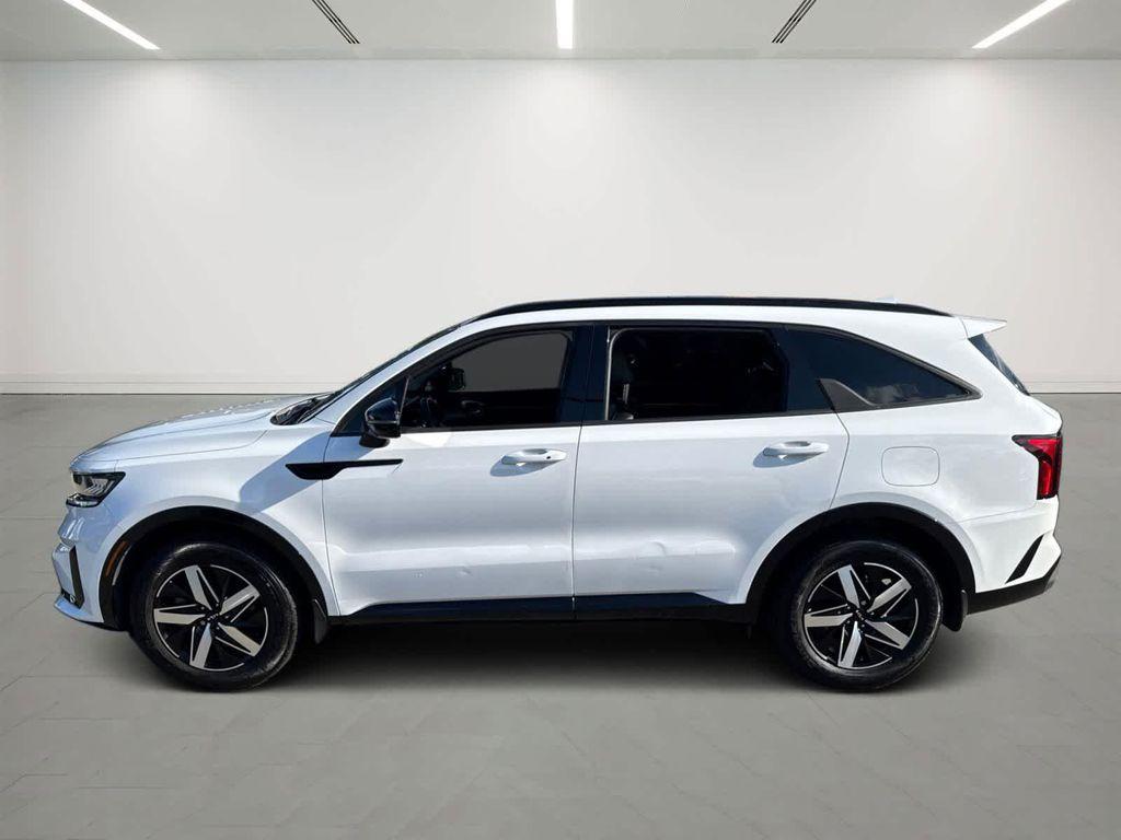 used 2022 Kia Sorento car, priced at $24,400