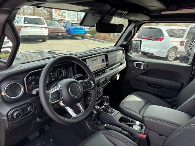 new 2025 Jeep Wrangler car, priced at $54,013