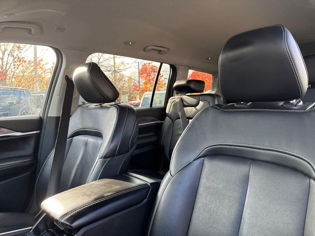 used 2023 Jeep Grand Cherokee L car, priced at $30,400