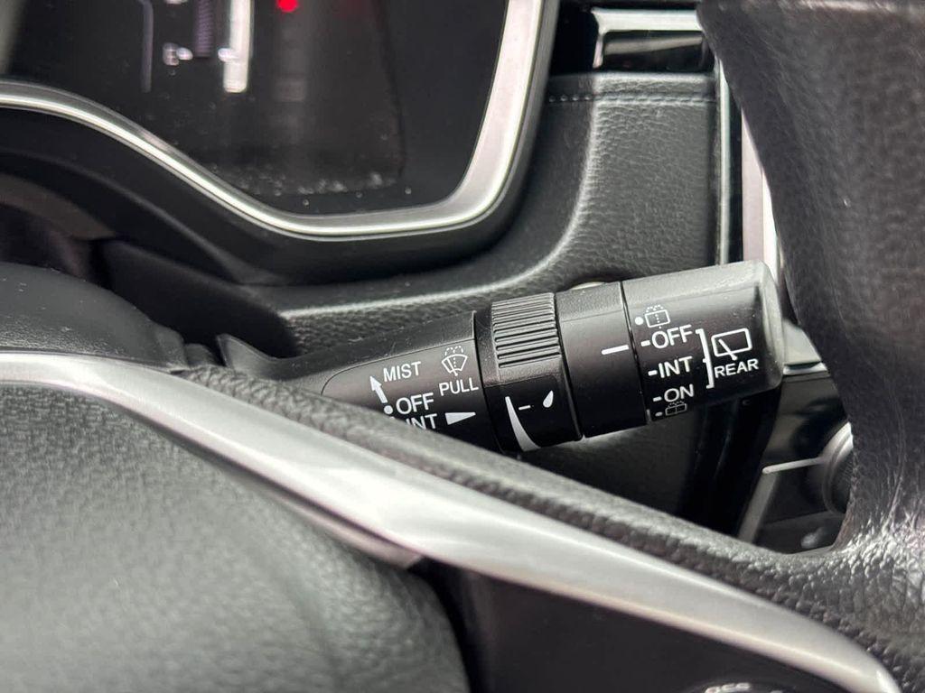 used 2020 Honda CR-V car, priced at $24,975