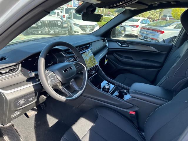 new 2025 Jeep Grand Cherokee L car, priced at $41,634