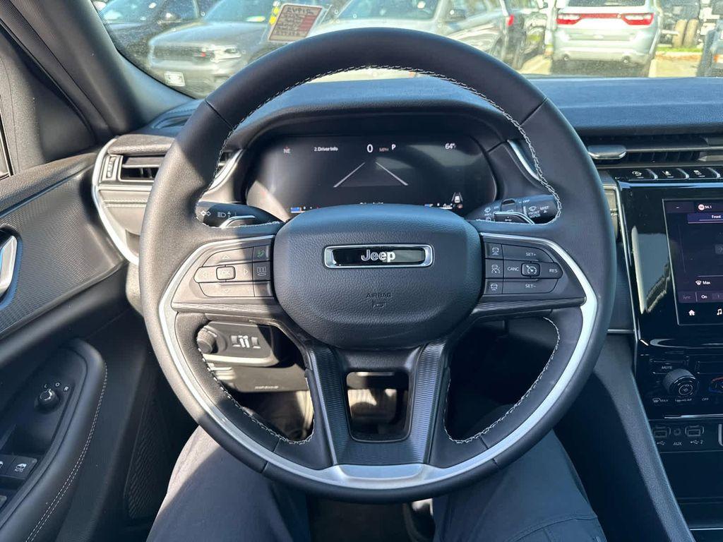 new 2025 Jeep Grand Cherokee L car, priced at $39,436