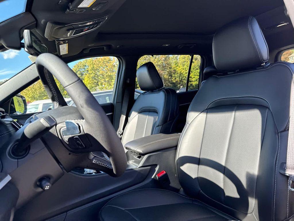 new 2025 Jeep Grand Cherokee L car, priced at $52,369