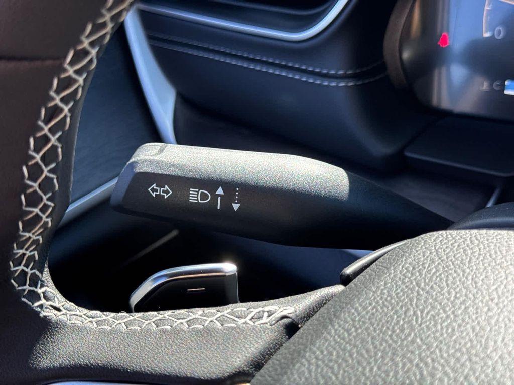 new 2025 Jeep Grand Cherokee L car, priced at $52,369