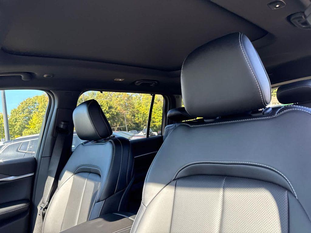 new 2025 Jeep Grand Cherokee L car, priced at $52,369