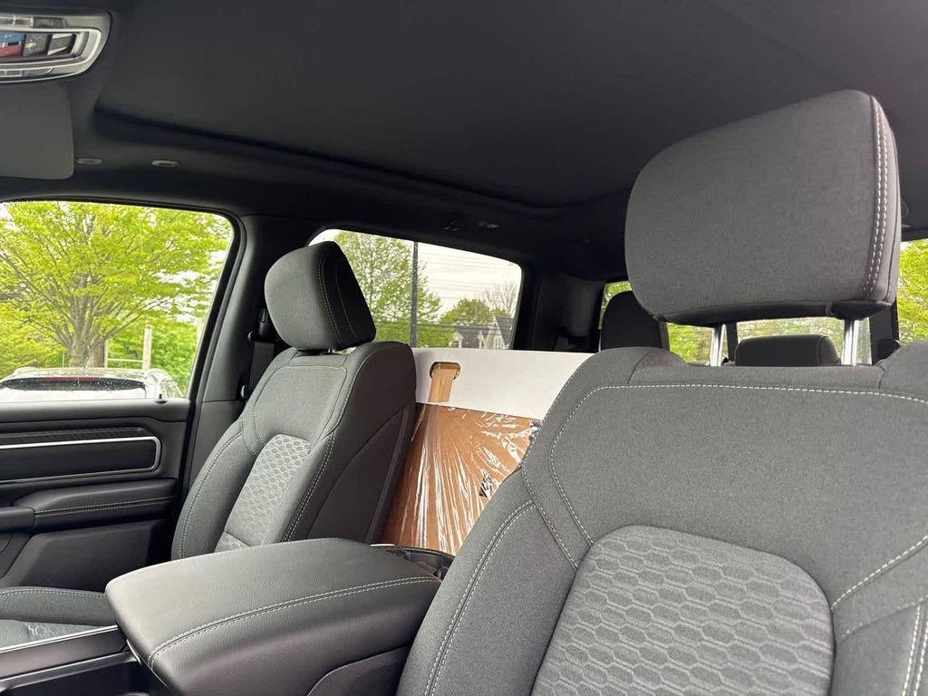 new 2025 Ram 1500 car, priced at $53,471