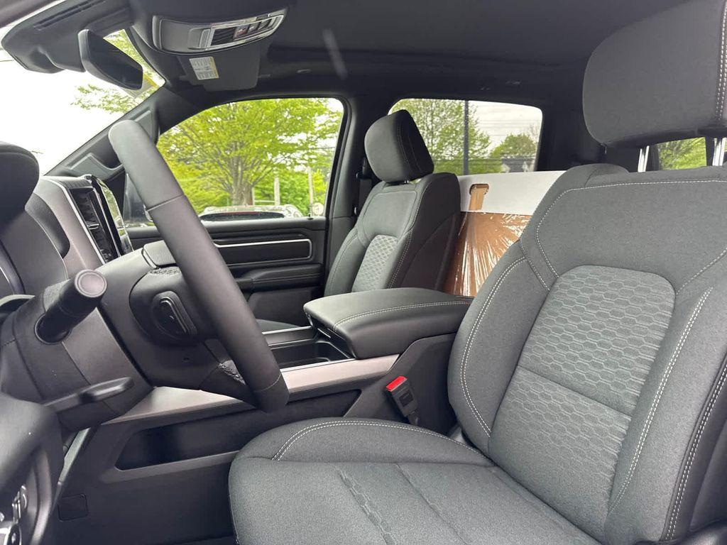 new 2025 Ram 1500 car, priced at $53,471