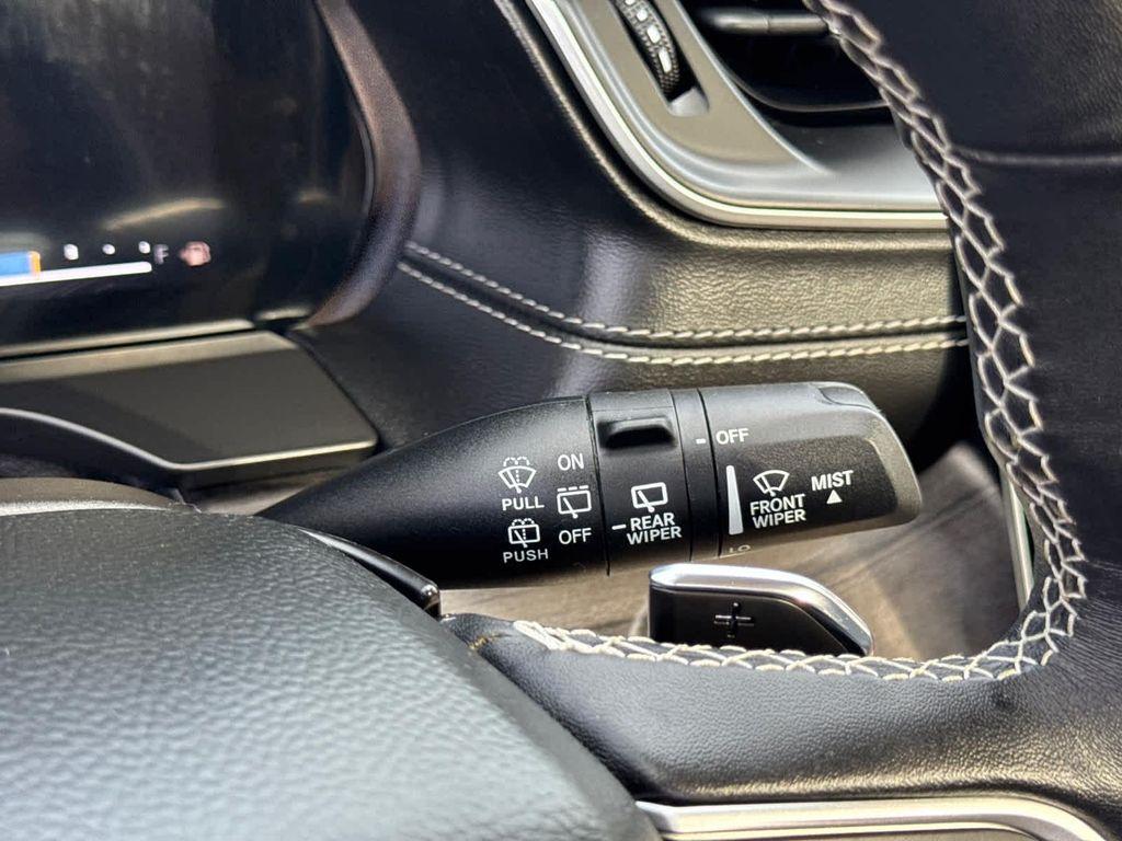 used 2022 Jeep Grand Cherokee L car, priced at $29,200