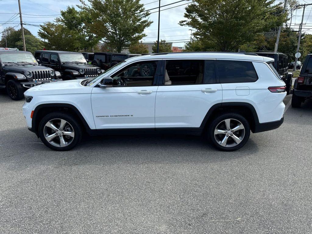 used 2022 Jeep Grand Cherokee L car, priced at $29,200
