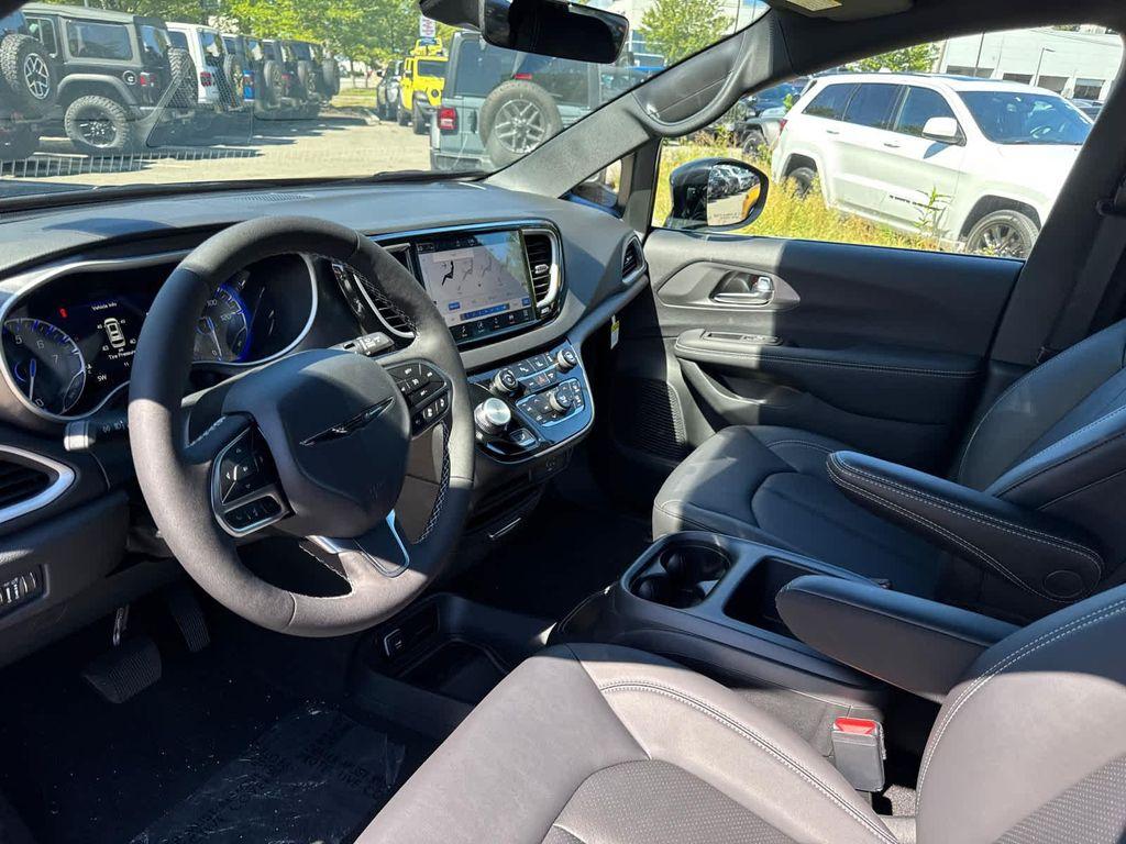 new 2026 Chrysler Voyager car, priced at $41,589
