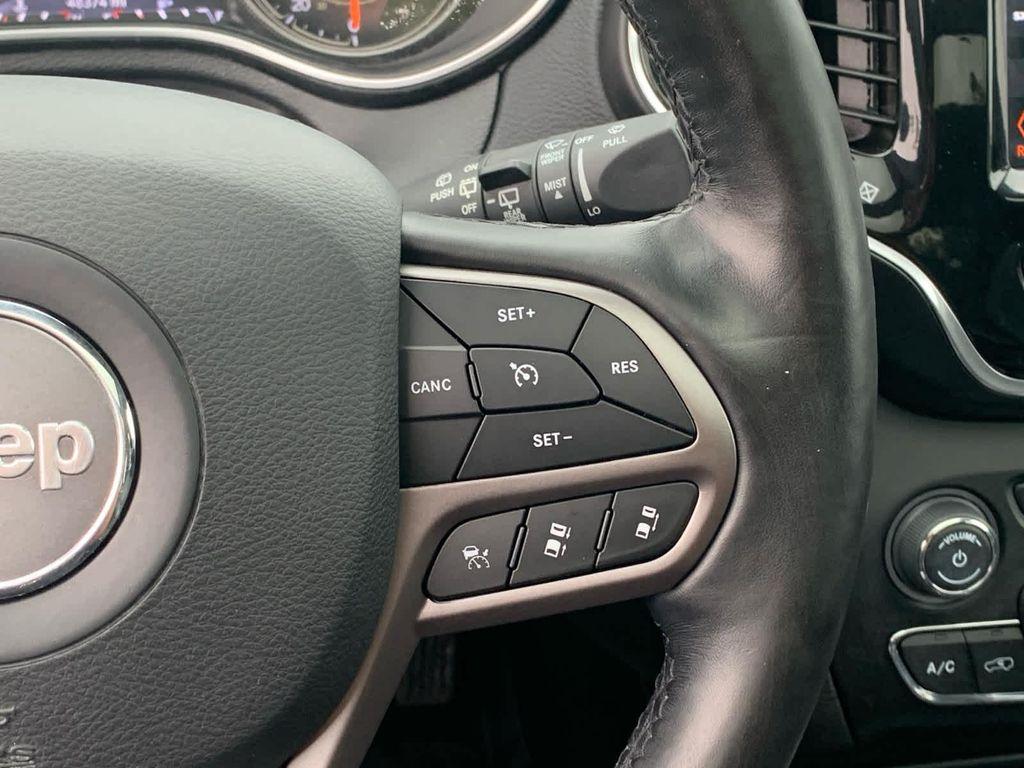 used 2021 Jeep Cherokee car, priced at $21,989