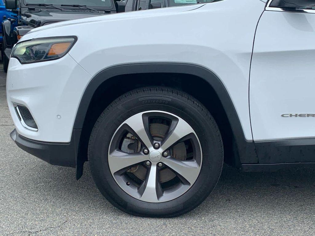 used 2021 Jeep Cherokee car, priced at $21,989