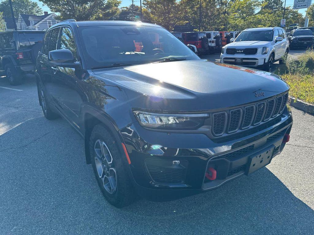 used 2022 Jeep Grand Cherokee car, priced at $37,989