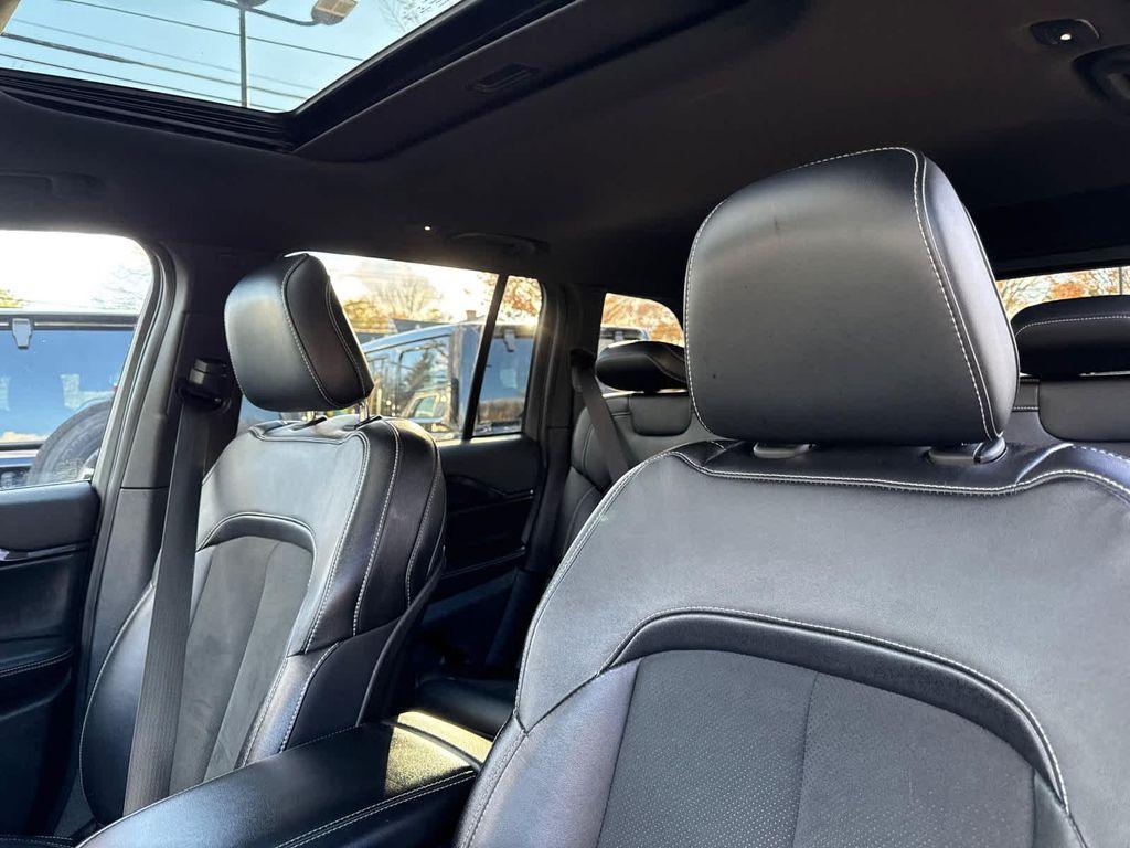 used 2023 Jeep Grand Cherokee car, priced at $30,400