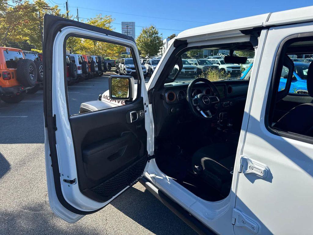 used 2023 Jeep Gladiator car, priced at $36,900