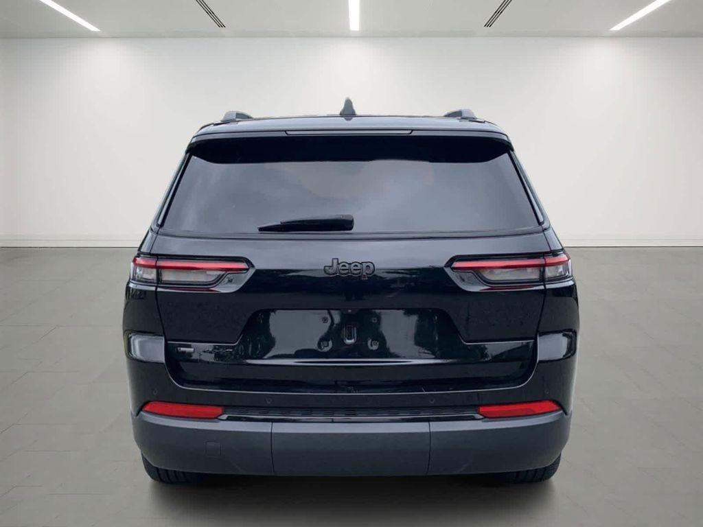 used 2021 Jeep Grand Cherokee L car, priced at $27,900