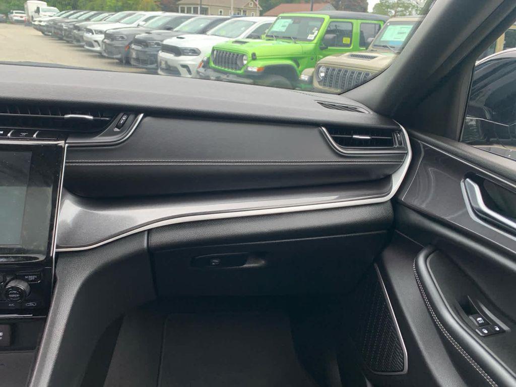 used 2021 Jeep Grand Cherokee L car, priced at $27,900