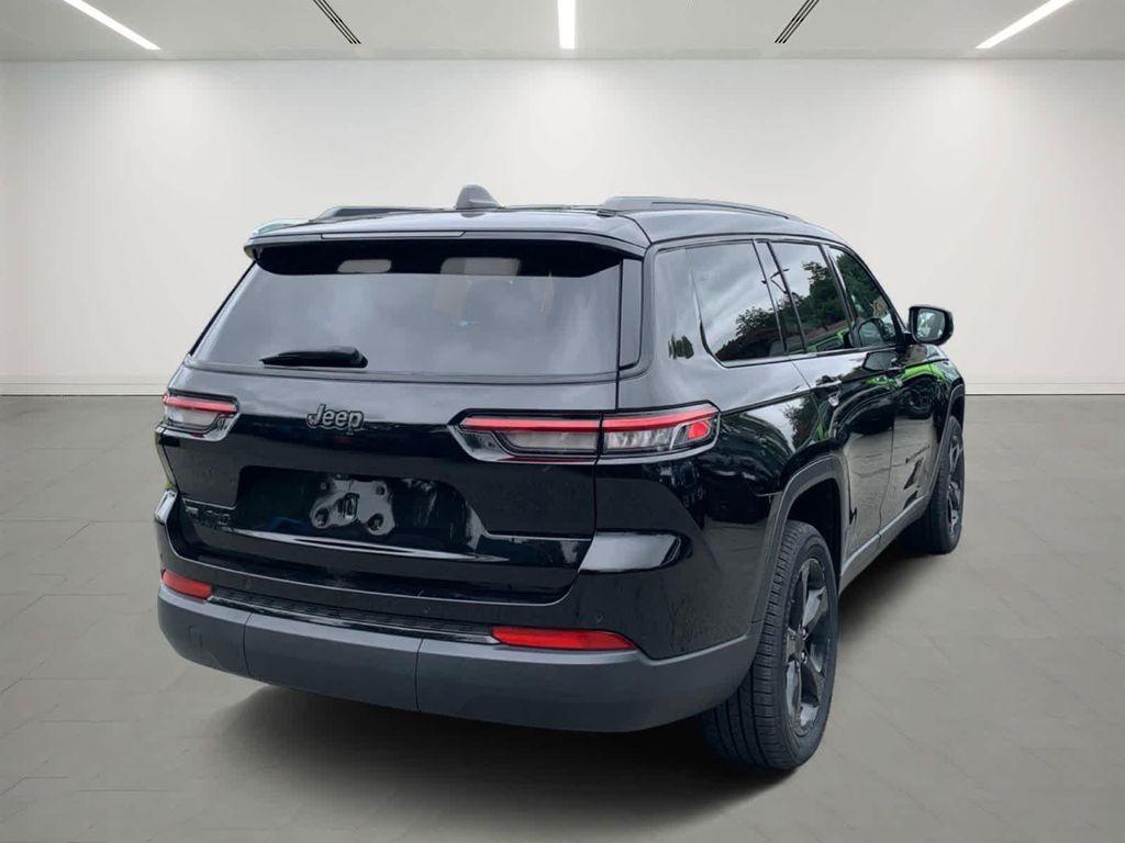 used 2021 Jeep Grand Cherokee L car, priced at $27,900