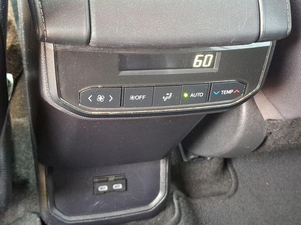 used 2023 Toyota Highlander car, priced at $33,992