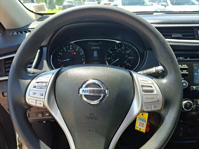 used 2016 Nissan Rogue car, priced at $6,293