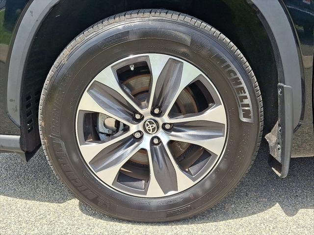 used 2023 Toyota Highlander car, priced at $39,491