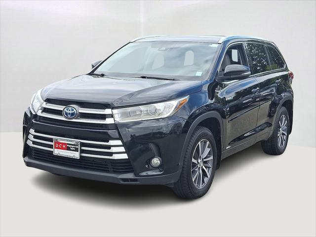 used 2017 Toyota Highlander Hybrid car, priced at $16,992