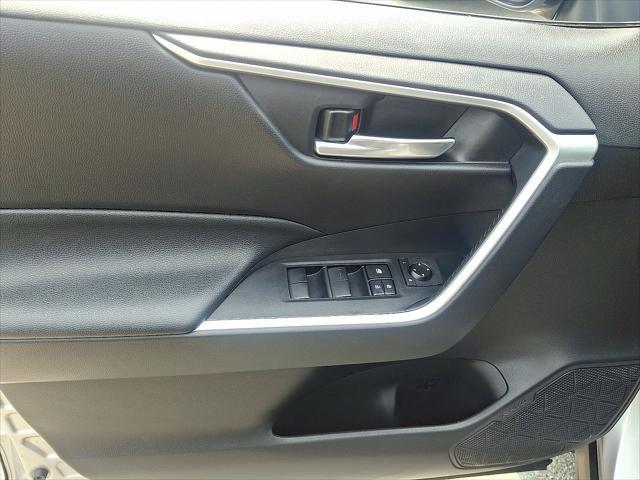 used 2020 Toyota RAV4 Hybrid car, priced at $24,492
