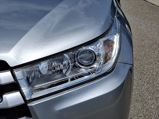 used 2019 Toyota Highlander car, priced at $29,492