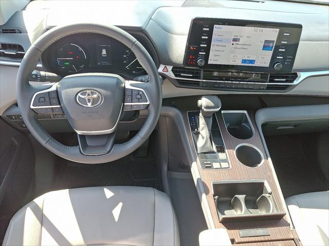 used 2022 Toyota Sienna car, priced at $39,991