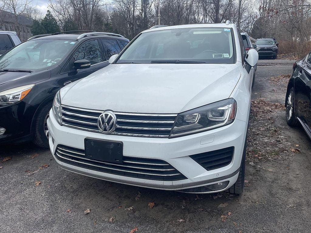 used 2015 Volkswagen Touareg car, priced at $10,490
