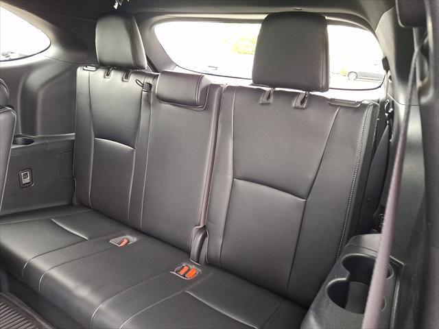 used 2022 Toyota Highlander car, priced at $37,993