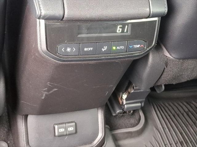 used 2022 Toyota Highlander car, priced at $37,993